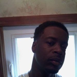 Meet your Posher, Deonta